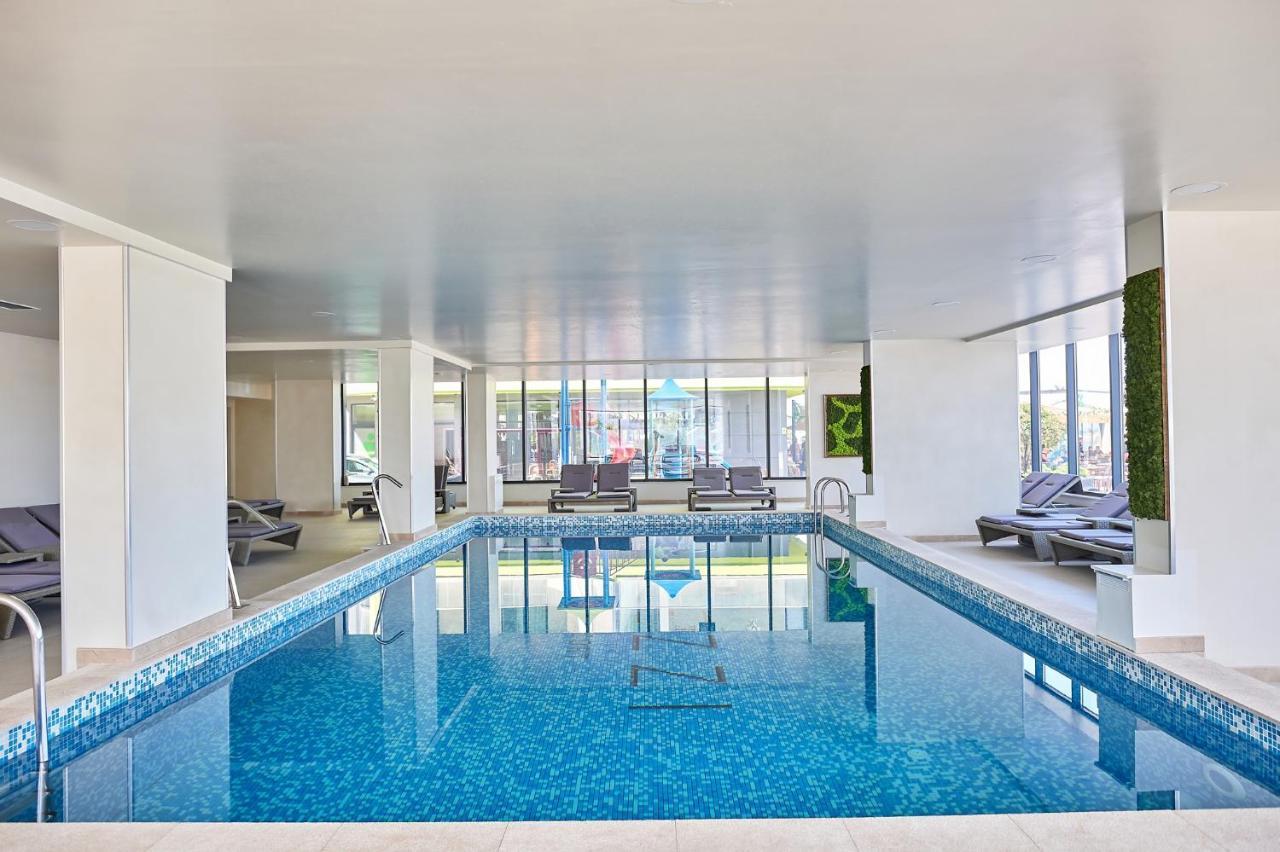 Fancy Apartment In Spa N Pool Beach Resort Mamaia Exterior foto
